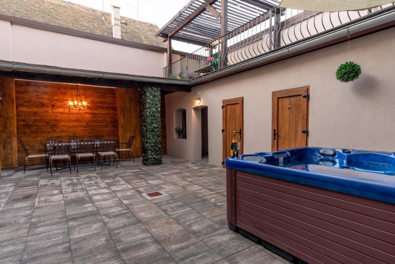 Zollus House Tvrda Διαμέρισμα Όσιγιεκ Εξωτερικό φωτογραφία